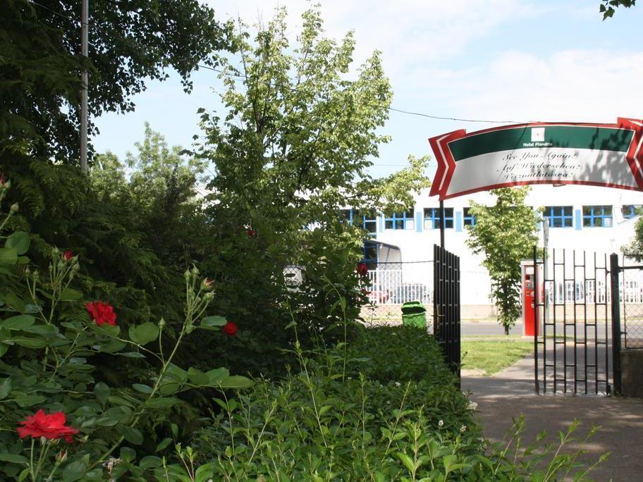 Hostel Flandria 布达佩斯 外观 照片